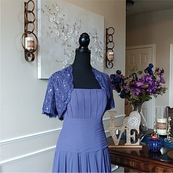 Jade By Jasmine JD3318A Formal Floor-length Gown. Size 6 - Picture 5 of 12